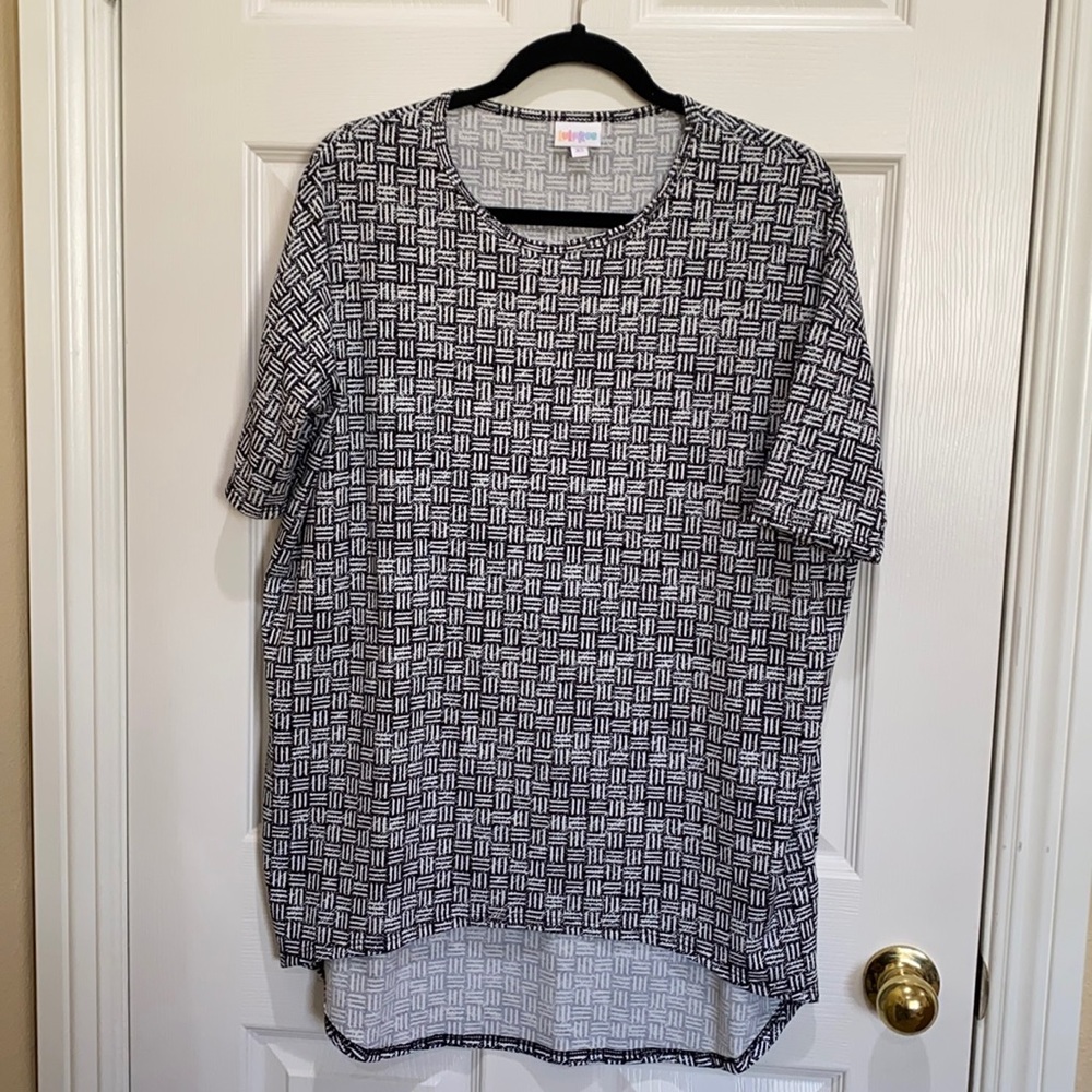 LuLaRoe Irma xsmall black & white pattern